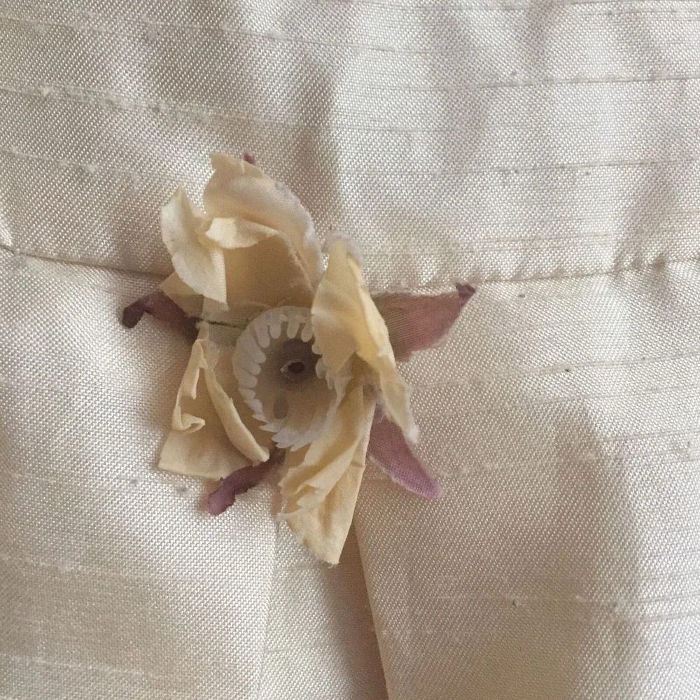 Dress‎ Target Yellow Golden Ivory XL Girls A Line Textured Flower Embellished